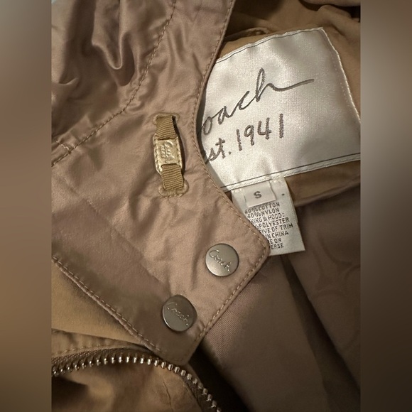 Coach Lightweight Hooded Jacket Size Small - Picture 7 of 16